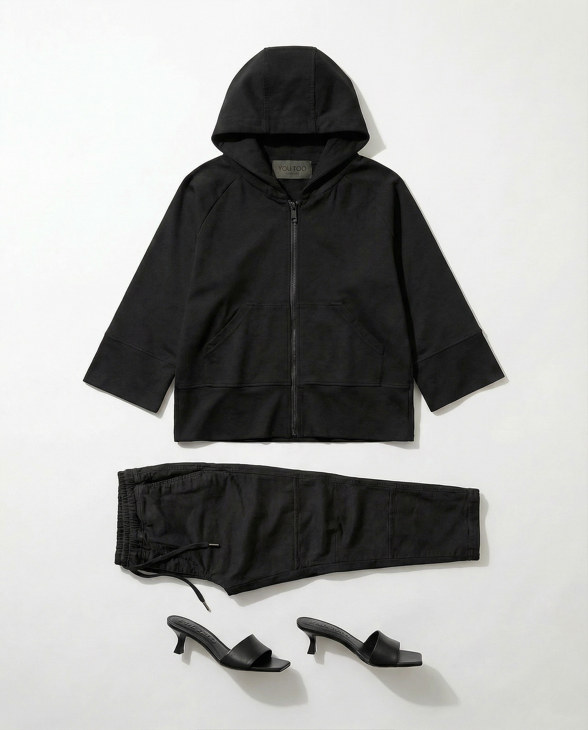 #farben_black